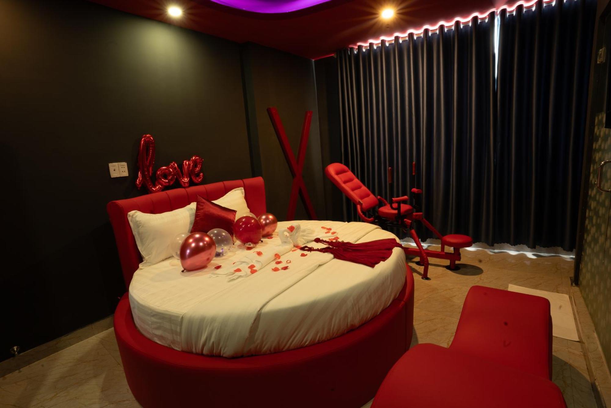 The Eros Hotel Ho Chi Minh City