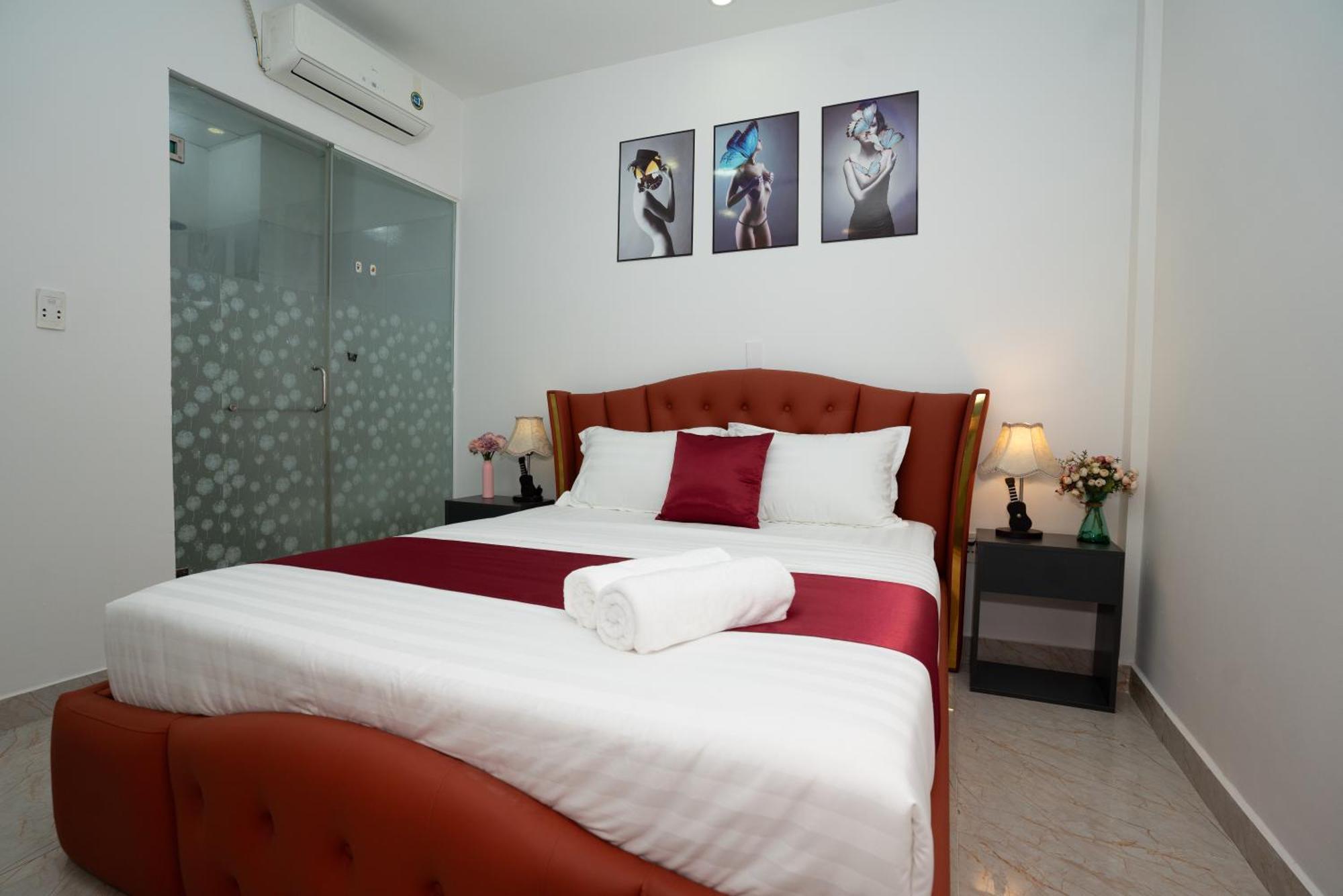 Hotel The Eros Ho Chi Minh City